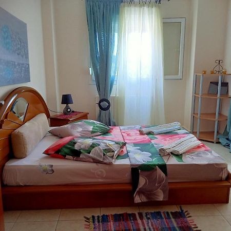 Oasis Apartment เนอา มิคานิโอนา ภายนอก รูปภาพ